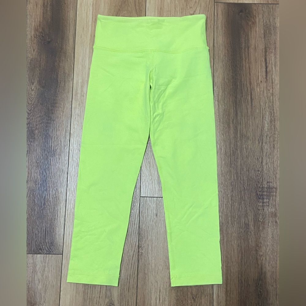 Lululemon GUC neon yellow high rise crop leggings size 2